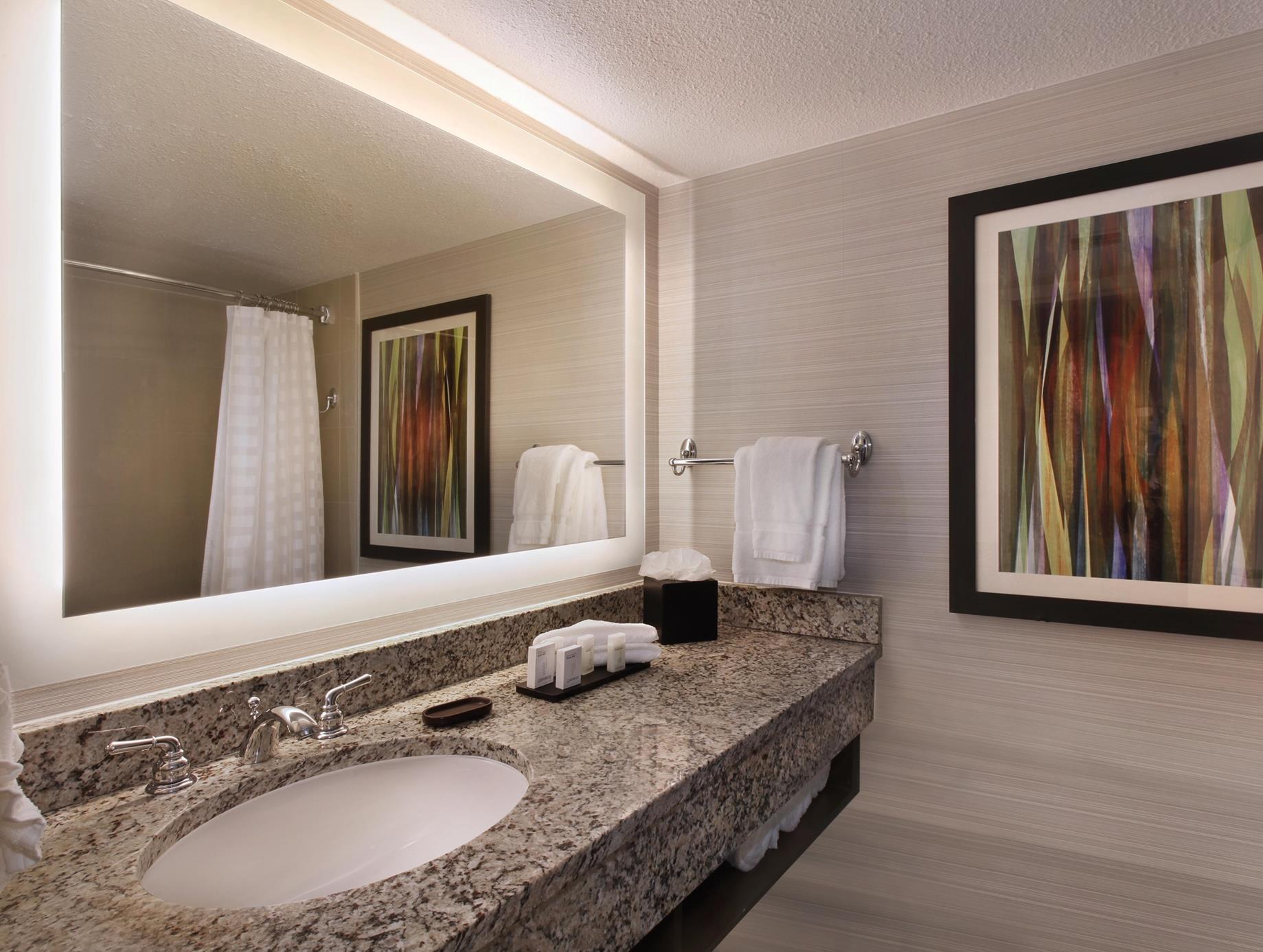 Embassy Suites By Hilton Palm Desert Bagian luar foto