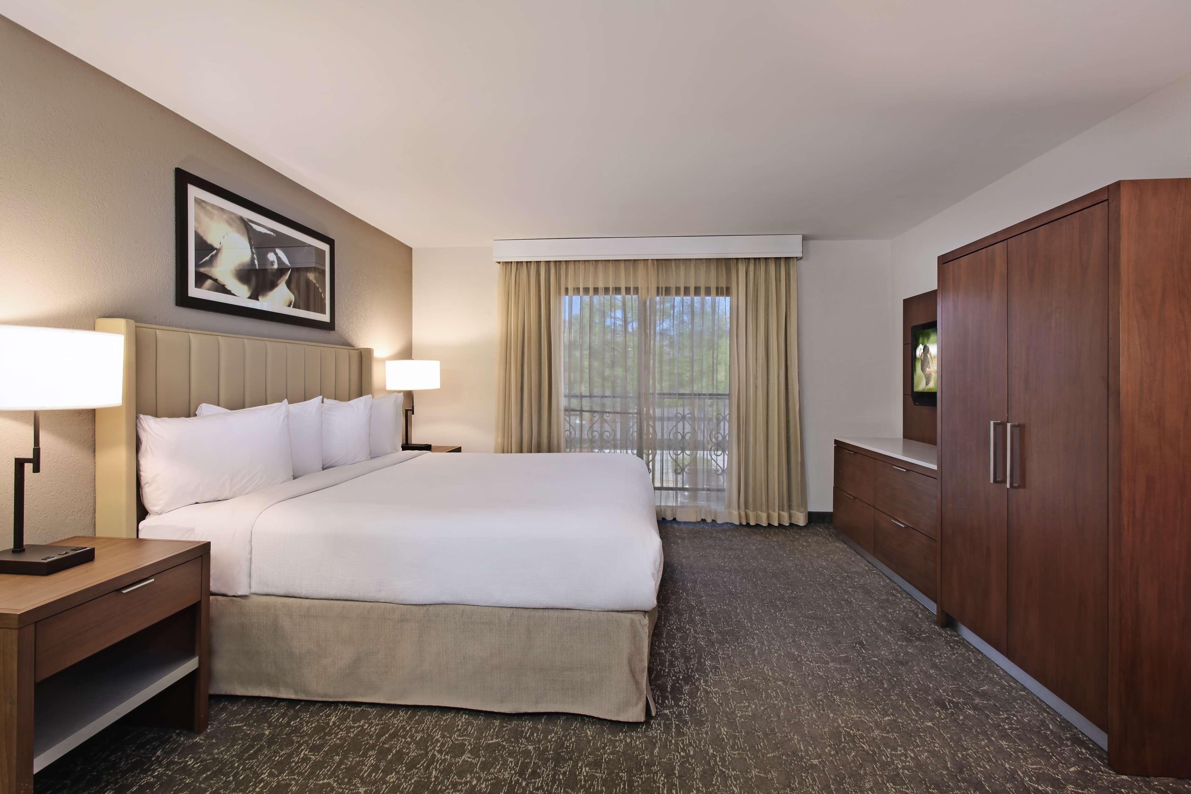 Embassy Suites By Hilton Palm Desert Ruang foto