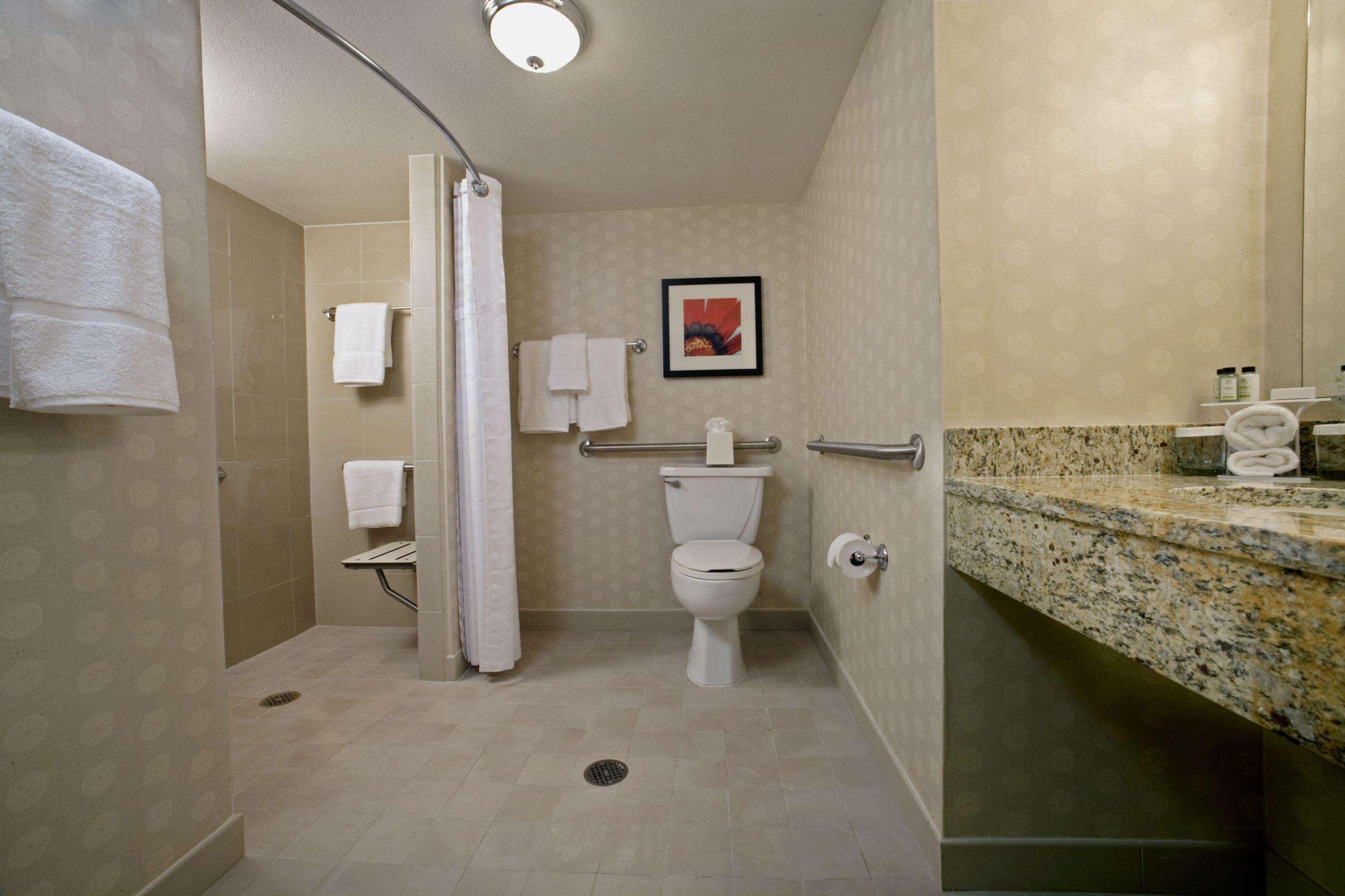 Embassy Suites By Hilton Palm Desert Bagian luar foto