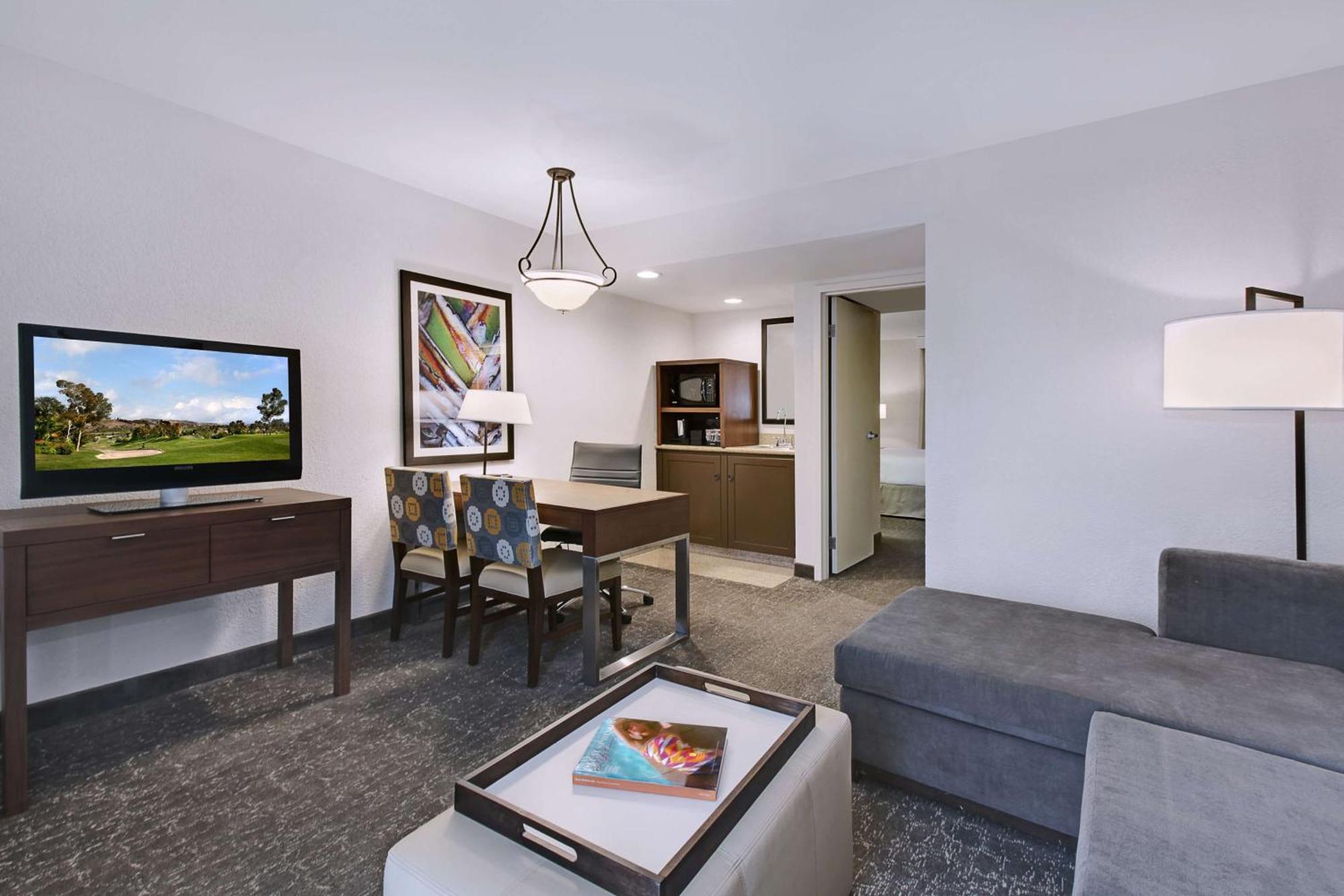 Embassy Suites By Hilton Palm Desert Bagian luar foto