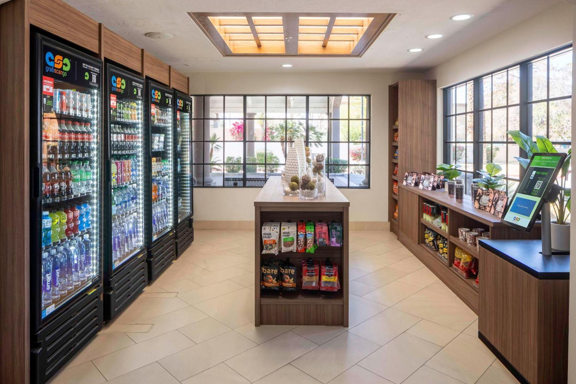 Embassy Suites By Hilton Palm Desert Bagian luar foto